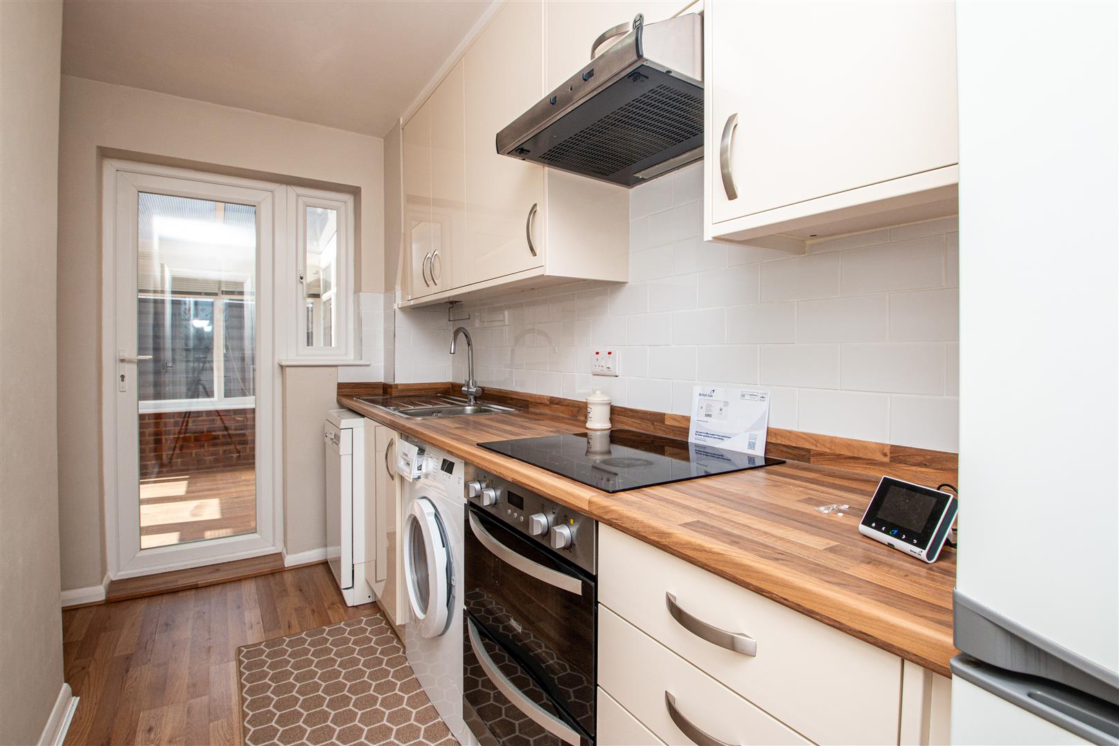 1 bed property in Caraway Close, Walnut Tree
